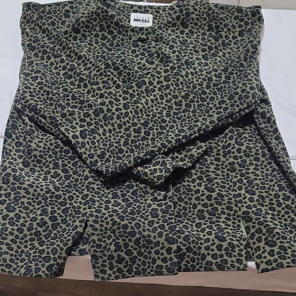 Vintage Leslie Faye Green Palate Leopard Print Blazer Size 16 EUC